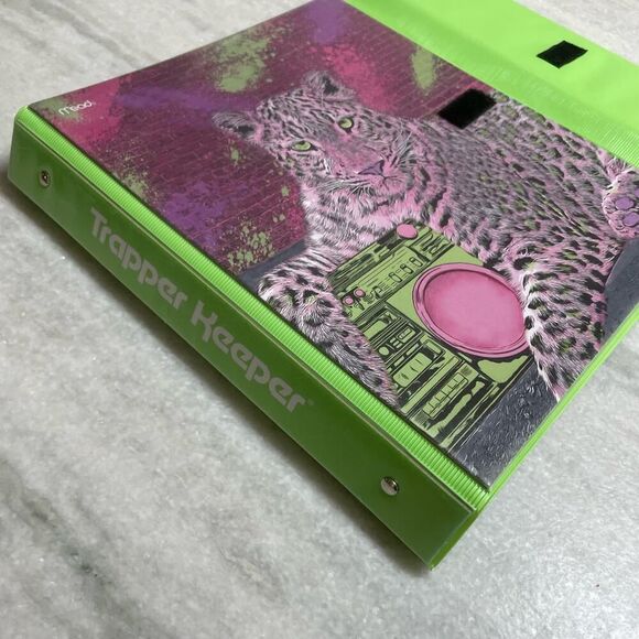 Mead Trapper Keeper Binder, 1" Round Rings, Cheetah - Picture 3 of 9